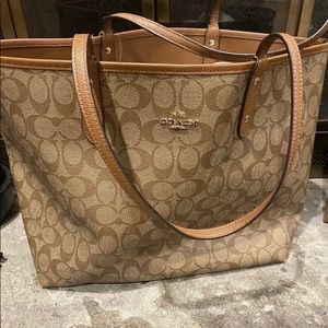 Coach Signature Reversible City Tote Rare!!!